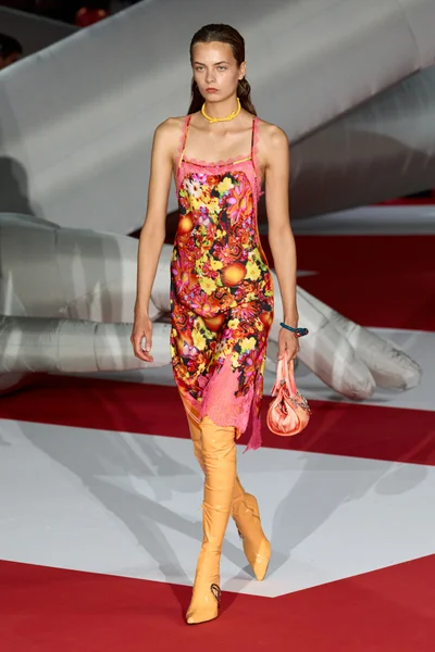 Look 52